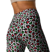 Load image into Gallery viewer, Christmas Leopard Yoga Leggings
