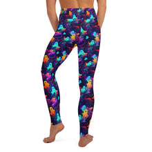 Load image into Gallery viewer, Ghost Swirl Yoga Leggings
