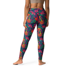 Load image into Gallery viewer, Jungle Floral Yoga Leggings
