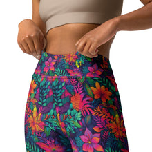 Load image into Gallery viewer, Jungle Floral Yoga Leggings
