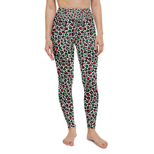 Load image into Gallery viewer, Christmas Leopard Yoga Leggings
