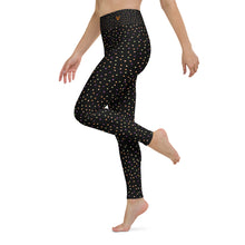 Load image into Gallery viewer, Holiday Speckled Yoga Leggings
