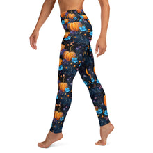 Load image into Gallery viewer, Blue Floral Pumpkin Yoga Leggings
