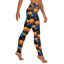 Load image into Gallery viewer, Blue Floral Pumpkin Yoga Leggings
