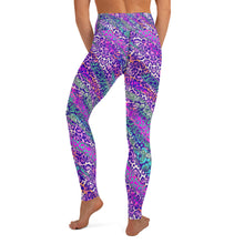 Load image into Gallery viewer, Cheetah Swirl Yoga Leggings
