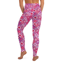 Load image into Gallery viewer, Pink Hearts Yoga Leggings
