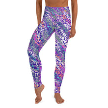 Load image into Gallery viewer, Cheetah Swirl Yoga Leggings
