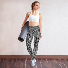 Load image into Gallery viewer, Black/White Leopard Yoga Leggings
