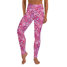 Load image into Gallery viewer, Pink Hearts Yoga Leggings
