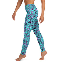 Load image into Gallery viewer, Teal Leopard Yoga Leggings
