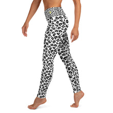 Load image into Gallery viewer, Snow Leopard Yoga Leggings
