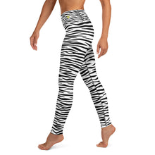 Load image into Gallery viewer, White Tiger Stripe Yoga Leggings
