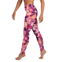 Load image into Gallery viewer, Lavender Flower Yoga Leggings
