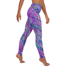 Load image into Gallery viewer, Cheetah Swirl Yoga Leggings
