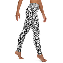 Load image into Gallery viewer, Snow Leopard Yoga Leggings
