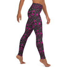 Load image into Gallery viewer, Pink Leopard Skull Yoga Leggings
