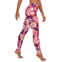 Load image into Gallery viewer, Lavender Flower Yoga Leggings
